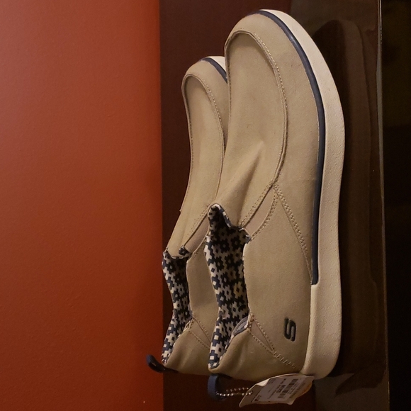 Skechers Classic Fit Air-cooled memory foam - Picture 2 of 2